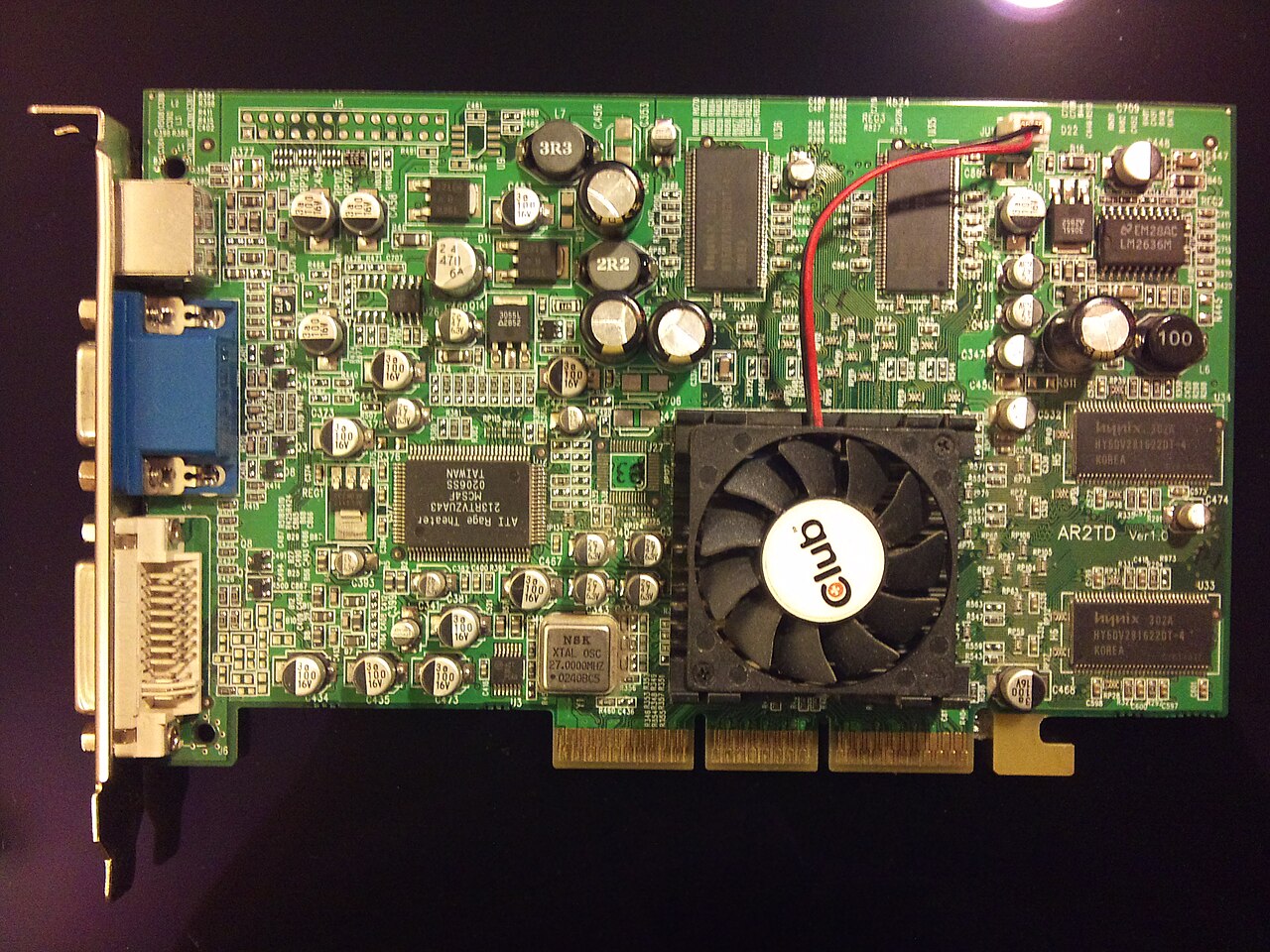 AMD Radeon 8500 graphics card