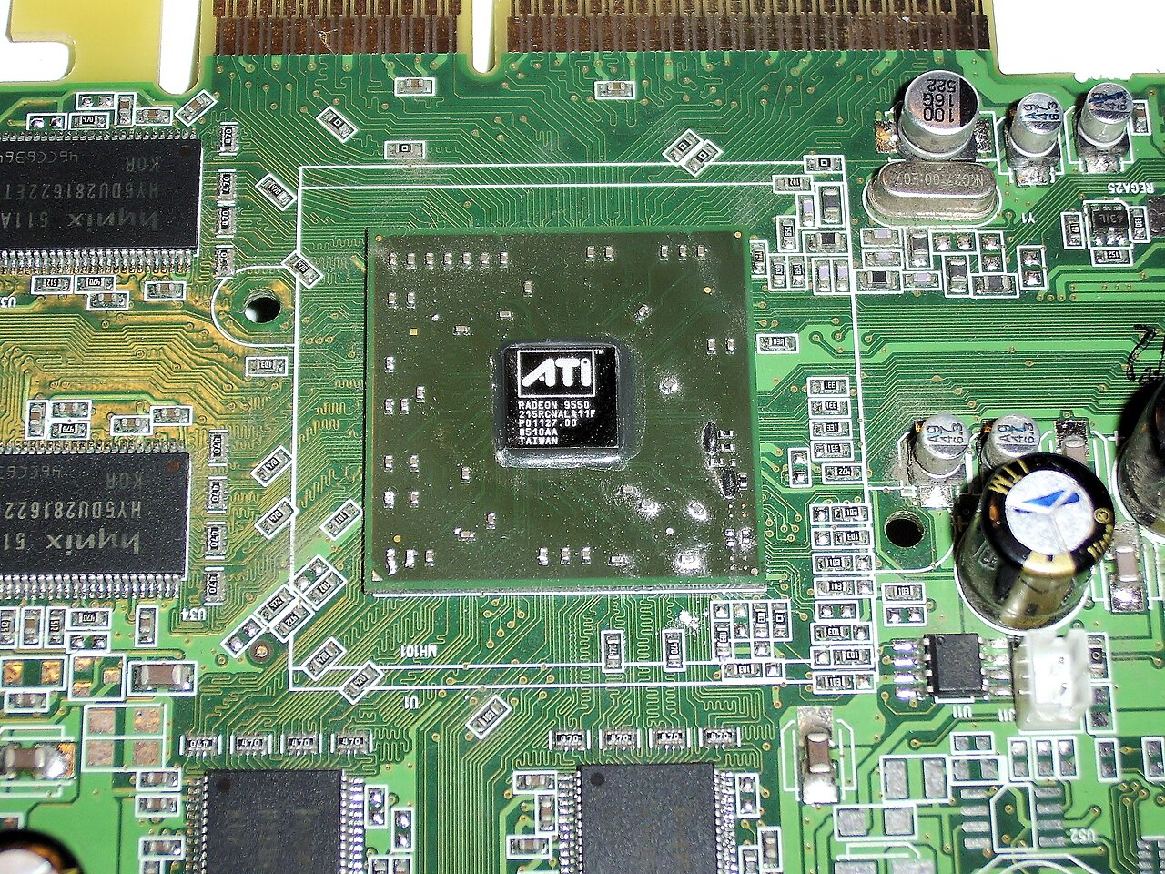 AMD Radeon 9550 SE graphics card