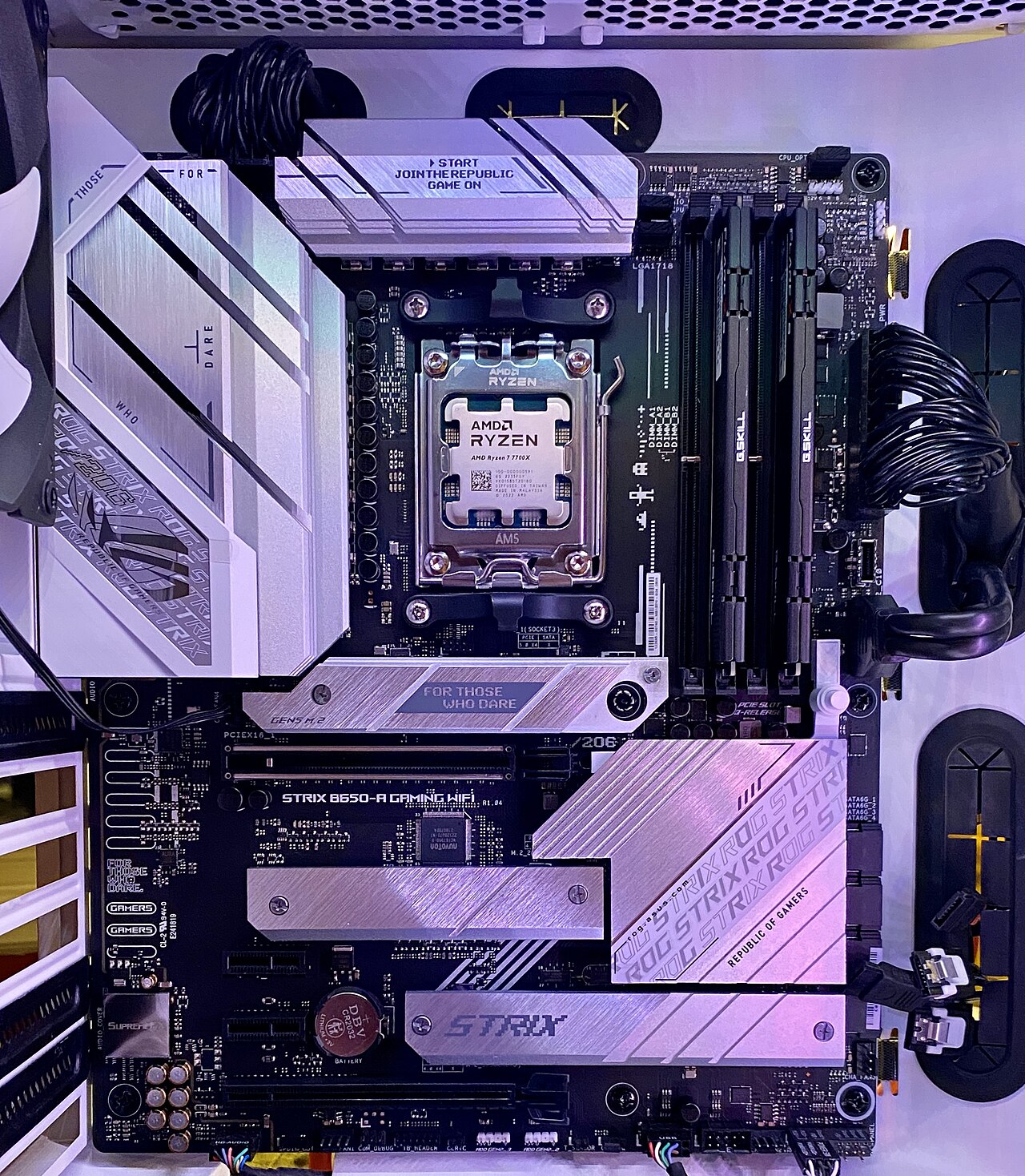 AMD Ryzen 7 7700X processor