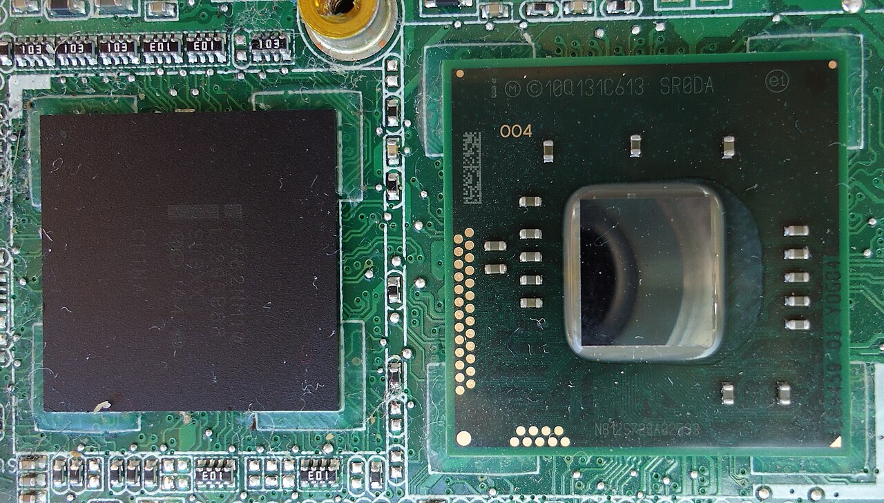 Intel Atom N2800 processor
