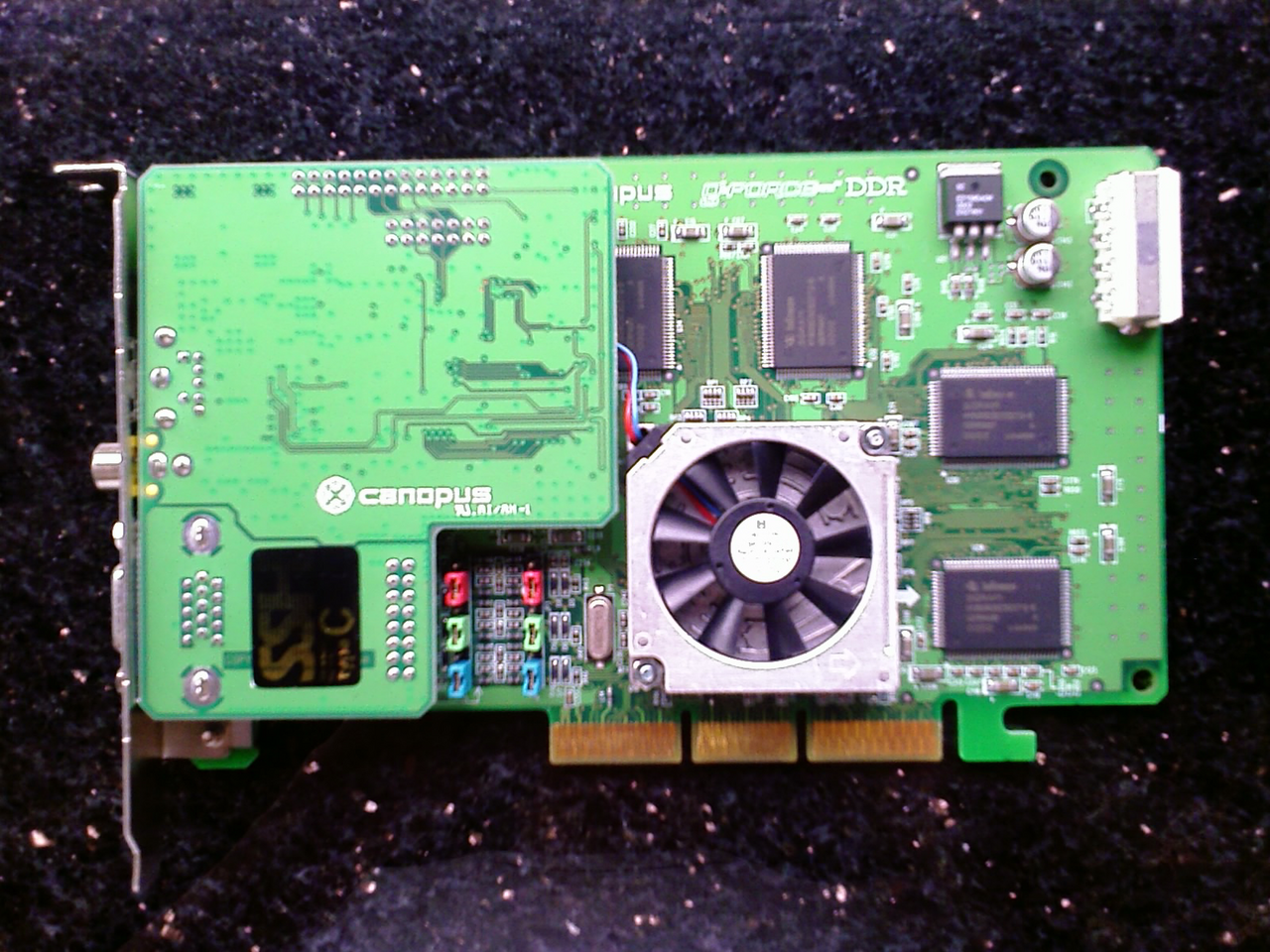 NVIDIA GeForce 256 DDR graphics card